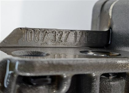 Thumbnail 6: 13-15 BMW X1 (E84) 2.0L 28iX AWD 8HP-45 AUTO TRANSMISSION VALVE BODY MECHATRONIC