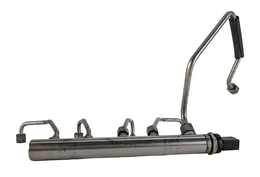 Thumbnail 2: 2013 BMW X1 E84 2.0L N20 ENGINE FUEL RAIL w/PRESSURE SENSOR & LINES