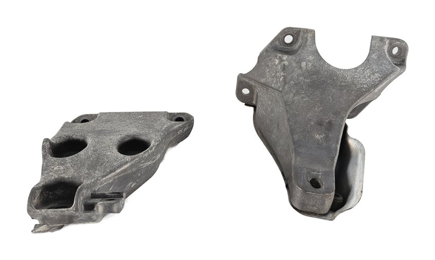 Thumbnail 2: 2013 BMW X1 E84 2.0L N20 LEFT/RIGHT ENGINE SUPPORT MOUNT BRACKET SET/2