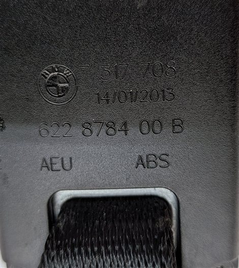 Thumbnail 6: 2013 BMW X1 E84 REAR SEATBELT BUCKLE RECEIVER SET/3 (Black)