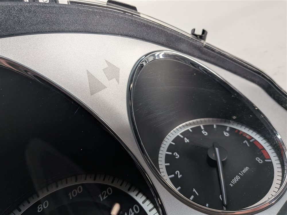 Thumbnail 10: 2011 MERCEDES BENZ C300 C350 GLK350 (W204 X204) SPEEDOMETER GAUGE CLUSTER (112k)