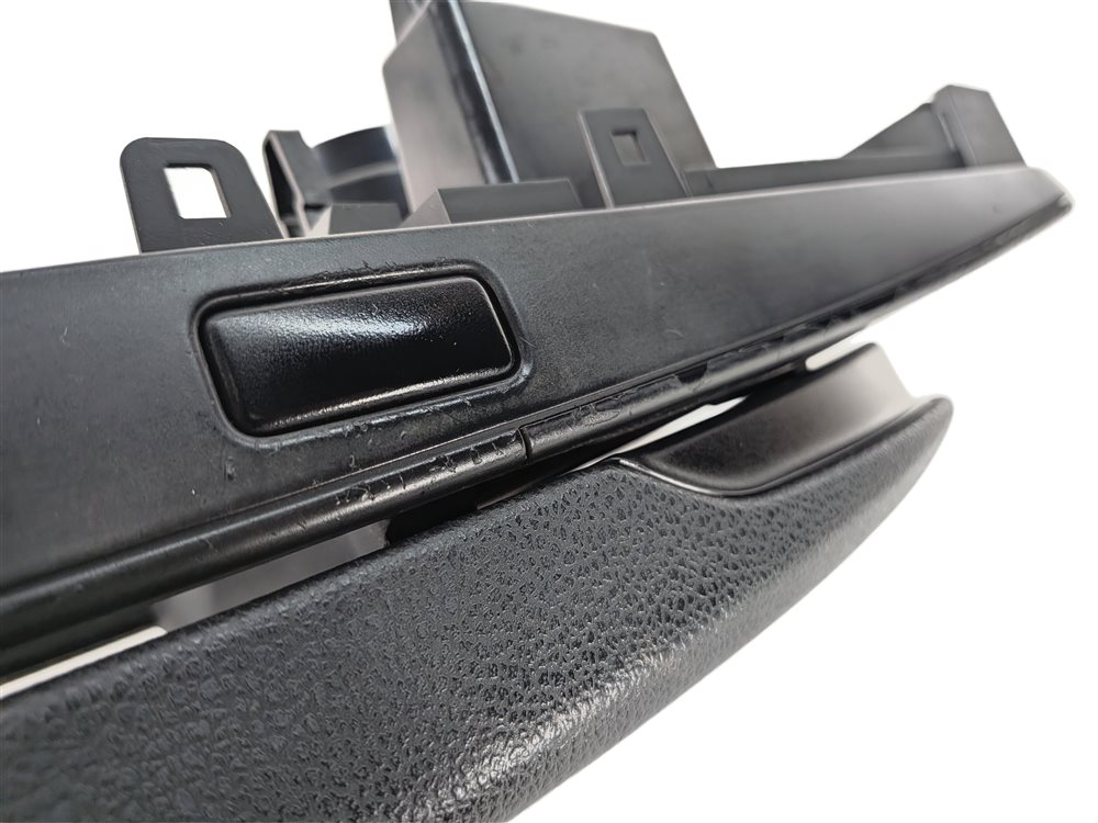 Thumbnail 13: 2008-2011 MERCEDES C-CLASS (W204) FRONT CENTER CONSOLE ARMREST LID (Black)