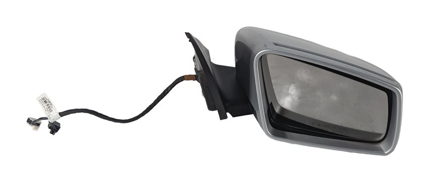 2010-2011 MERCEDES C250 C300 (W204) RIGHT FRONT PASSENGER DOOR MIRROR (Silver)