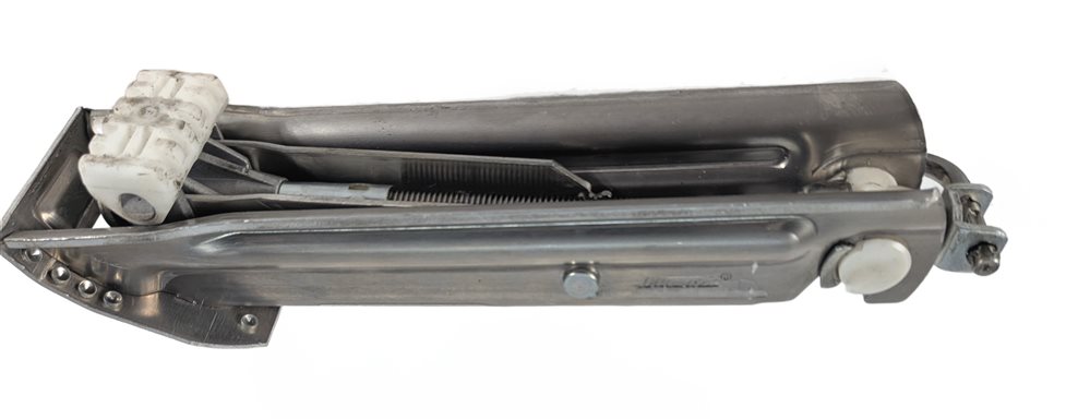 Thumbnail 3: 2011 MERCEDES C300 (W204) EMERGENCY SPARE TIRE CAR LIFT JACK TOOL KIT