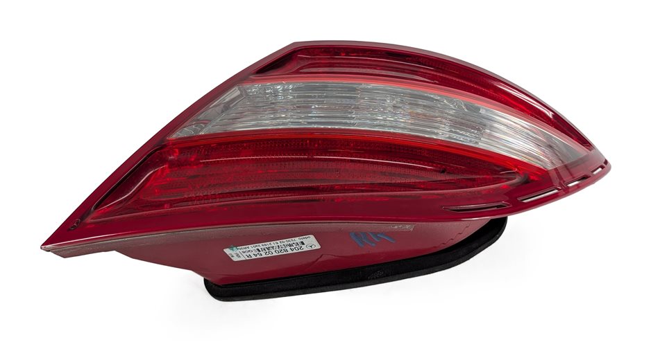 Thumbnail 3: 08-11 MERCEDES C250 C300 C350 (W204) RIGHT REAR TAILLIGHT BRAKE LIGHT LAMP