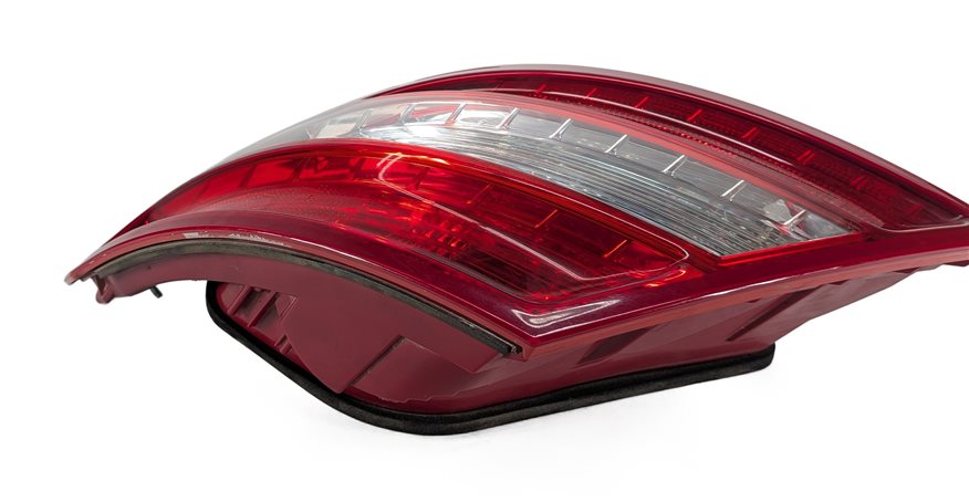 Thumbnail 4: 08-11 MERCEDES C250 C300 C350 (W204) RIGHT REAR TAILLIGHT BRAKE LIGHT LAMP