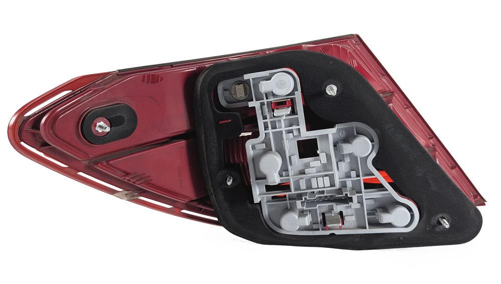 Thumbnail 5: 08-11 MERCEDES C250 C300 C350 (W204) RIGHT REAR TAILLIGHT BRAKE LIGHT LAMP