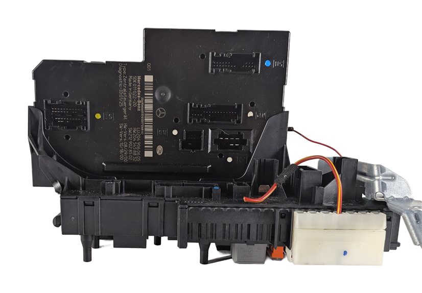 Thumbnail 3: 11-15 MERCEDES C250 C300 C350 (W204) REAR SIGNAL ACQUISITION CONTROL MODULE SAM