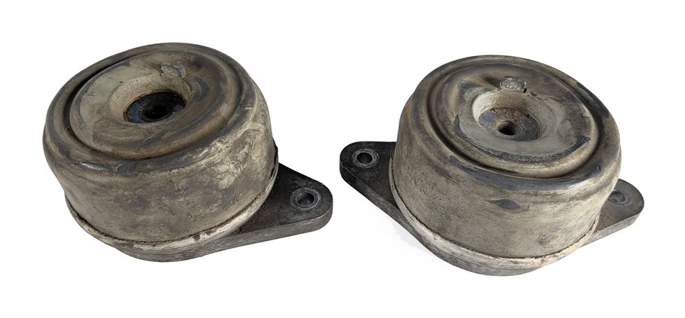 Thumbnail 4: 11 MERCEDES C300 W204 3.0L 272.948 LEFT/RIGHT ENGINE MOTOR MOUNT & BRACKET SET/4