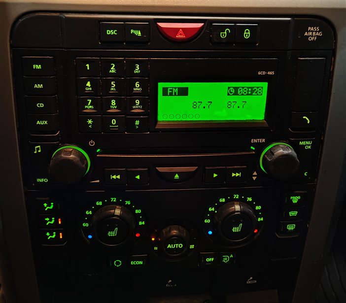 Thumbnail 2: 2008-2009 LAND ROVER LR3 FRONT HEATER A/C TEMPERATURE CLIMATE CONTROL PANEL