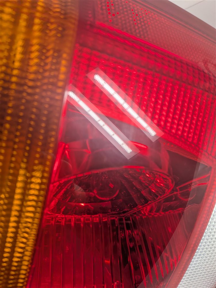 Thumbnail 9: 2005-2009 LAND ROVER LR3 RIGHT PASSENGER REAR TAILLIGHT BRAKE LIGHT STOP LAMP