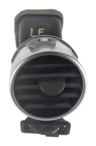 Thumbnail 3: 2008 LAND ROVER LR3 (L319) FRONT LEFT DRIVER OUTER DASH HEAT AIR AC VENT (Black)