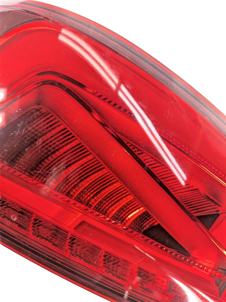 Thumbnail 10: 15-16 AUDI A3 S3 8V SEDAN CONVERTIBLE RIGHT OUTER LED TAILLIGHT BRAKE LIGHT LAMP