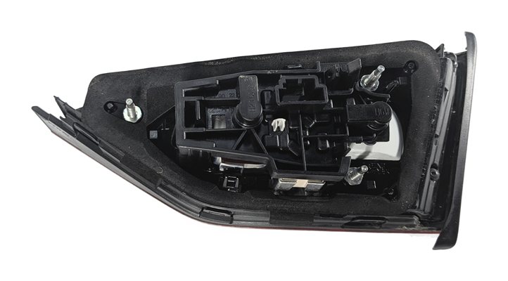 Thumbnail 6: 2015-2016 AUDI A3 S3 (8V) SEDAN CONVERTIBLE LEFT INNER LED TAILLIGHT LIGHT LAMP