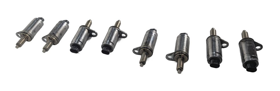 Thumbnail 3: 2015 AUDI A3 8V 2.0L CNTC ENGINE CAMSHAFT ADJUSTER SOLENOID SET/8 06E103697K