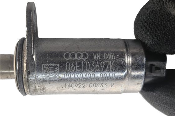Thumbnail 5: 2015 AUDI A3 8V 2.0L CNTC ENGINE CAMSHAFT ADJUSTER SOLENOID SET/8 06E103697K
