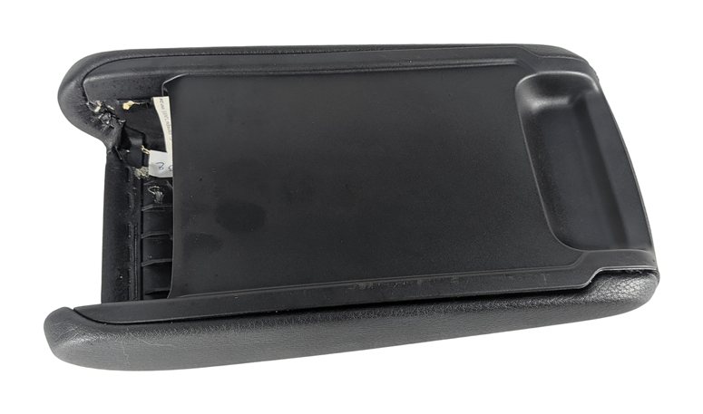 Thumbnail 5: 15-20 AUDI A3 S3 (8V) FRONT CENTER CONSOLE ARM REST LID (Black)