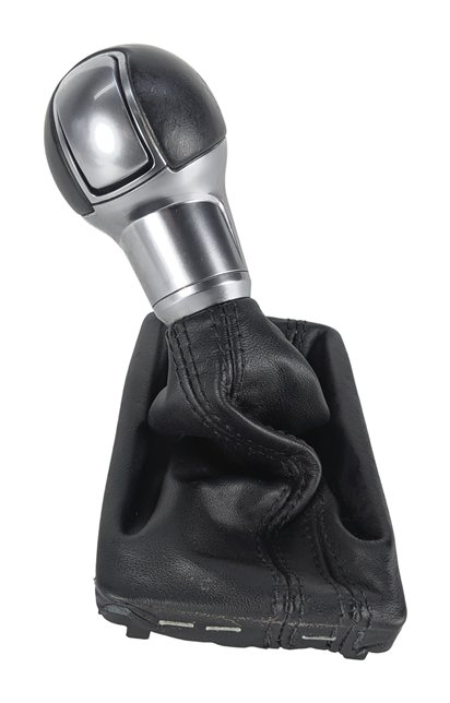 Thumbnail 2: 2015 AUDI A3 8V CENTER CONSOLE AUTOMATIC SHIFT KNOB BOOT TRIM BLACK LEATHER