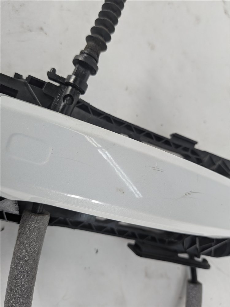 Thumbnail 8: 2015-2018 AUDI A3 S3 RS3 TT (8V MK3) RIGHT FRONT KEYLESS DOOR HANDLE (White)