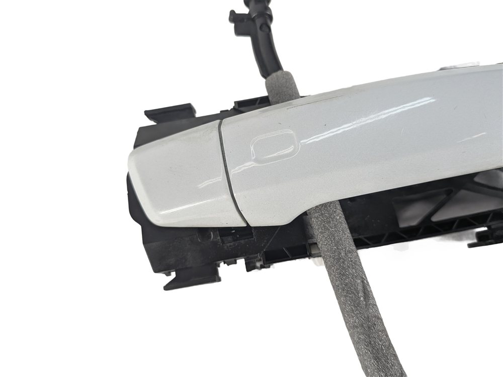 Thumbnail 8: 2016-2017 AUDI TT (MK3) REAR RIGHT PASSENGER DOOR HANDLE (White)
