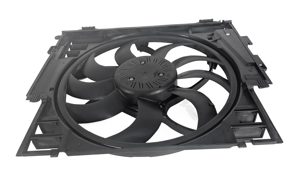 Thumbnail 2: 2012-2016 BMW 528i (F10) RADIATOR 600 WATT ELECTRIC COOLING FAN w/ SHROUD