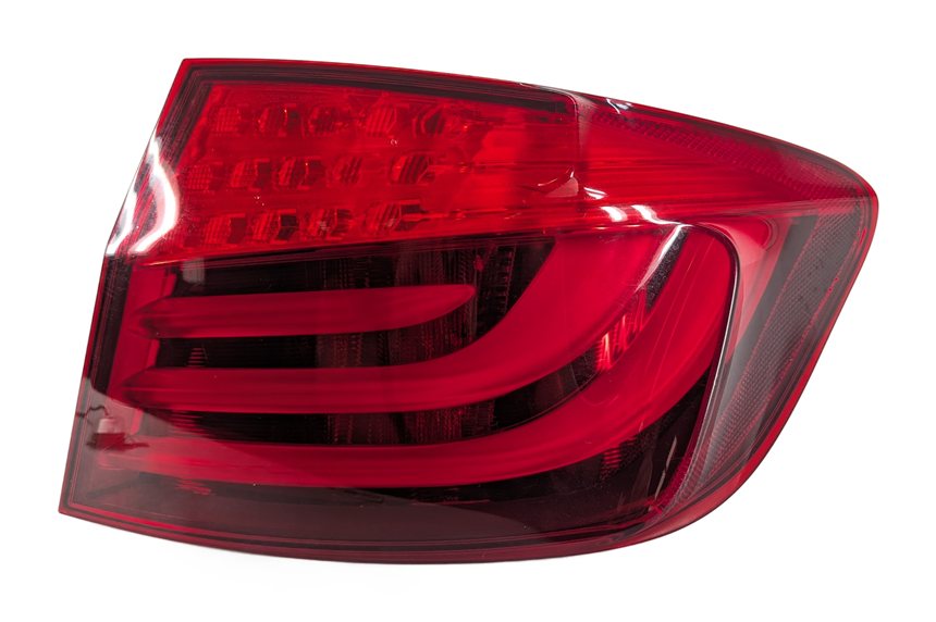 Thumbnail 3: 11-13 BMW 528i 535i 550i M5 (F10) REAR RIGHT PASSENGER OUTER TAILLIGHT LAMP