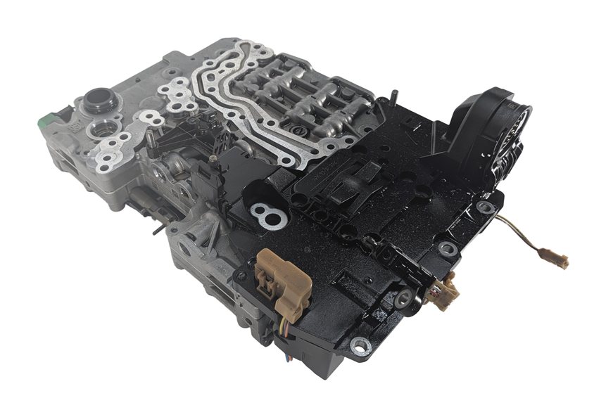 Thumbnail 2: 2012 BMW 328i 528i (F10 F30) 8HP-45 AUTOMATIC TRANSMISSION VALVE BODY w/OIL PUMP