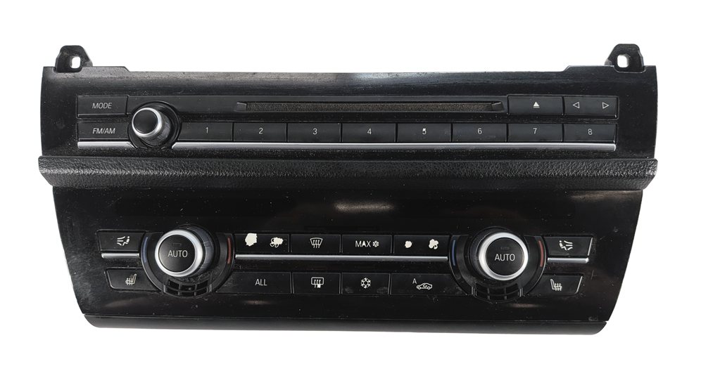 Thumbnail 3: 11-16 BMW 5 M5 SERIES (F10) HEATER A/C TEMPERATURE & RADIO CONTROL PANEL (BLACK)