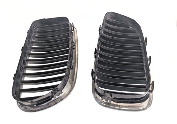 Thumbnail 3: 11-13 BMW 528i 535i 550i (F10) FRONT LEFT & RIGHT HOOD VENT GRILLE SET