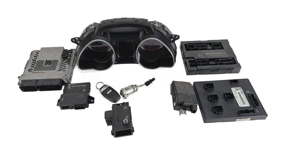 2013 AUDI S5 B8 8T 3.0L SUPER CGXC ENGINE COMPUTER w/ KEY AND IMMOBILIZER SET