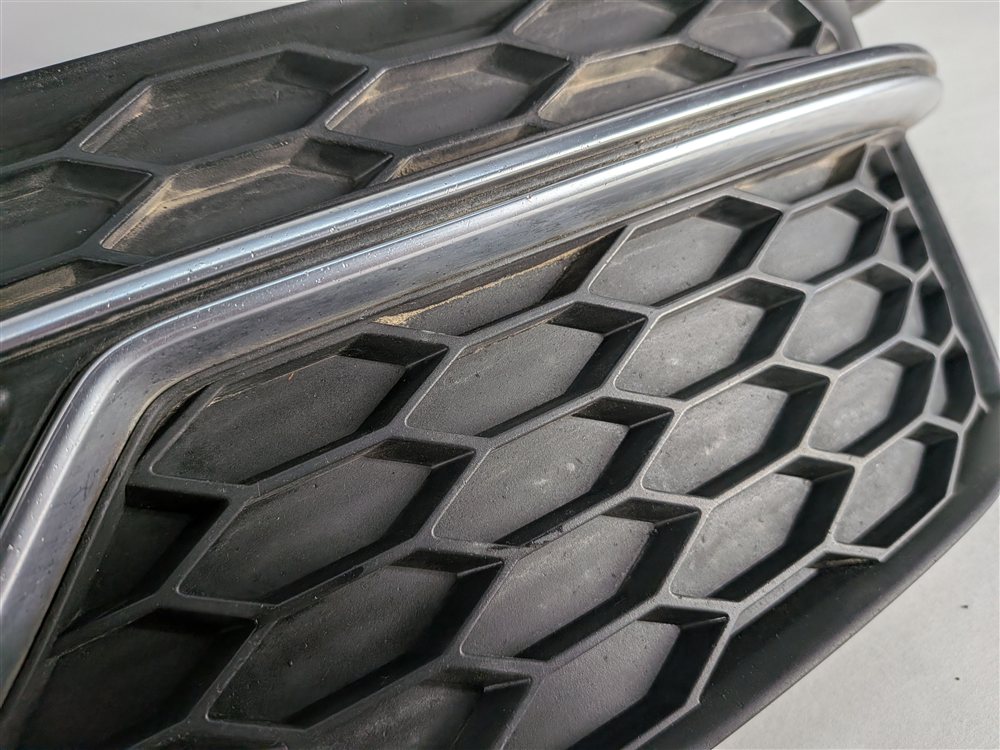 Thumbnail 7: 2013-2017 AUDI S5 (B8 8T) FRONT LEFT & RIGHT LOWER FOGLIGHT GRILLE TRIM SET-2