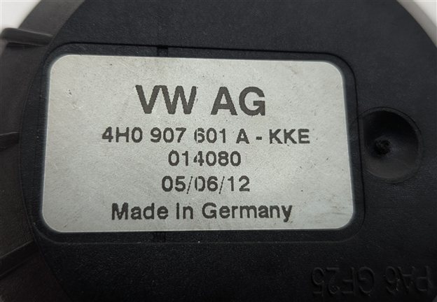 Thumbnail 4: 2013 AUDI S5 (B8 8T) BODY IMPACT SOUND ACTUATOR