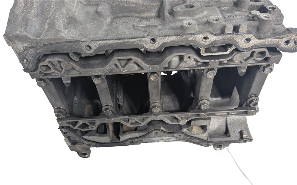 Thumbnail 8: 12-17 LAND ROVER LR2 DISCOVERY SPT EVOQUE (L538 L550) 2.0L TURBO CYLINDER BLOCK