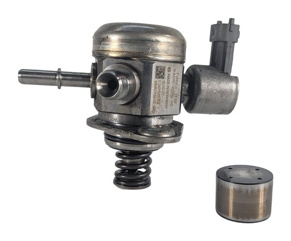 Thumbnail 2: 12-17 LR2 DISCOVERY SPORT RANGE ROVER EVOQUE (L538 L550) HIGH PRESSURE FUEL PUMP