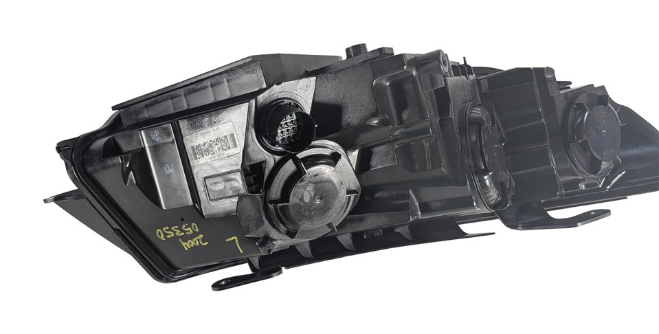 Thumbnail 4: 15-19 LAND ROVER DISCOVERY SPORT L550 LEFT DRIVER HALOGEN HEADLIGHT HEADLAMP