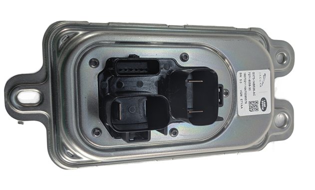 Thumbnail 2: 2016 LAND ROVER DISCOVERY SPORT L550 VOLTAGE CONVERTER CONTROL MODULE