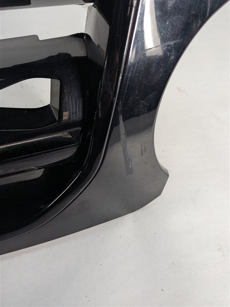 Thumbnail 7: 14-16 LAND ROVER LR4 FRONT UPPER CENTER HOOD GRILLE TRIM (BLACK & SILVER)