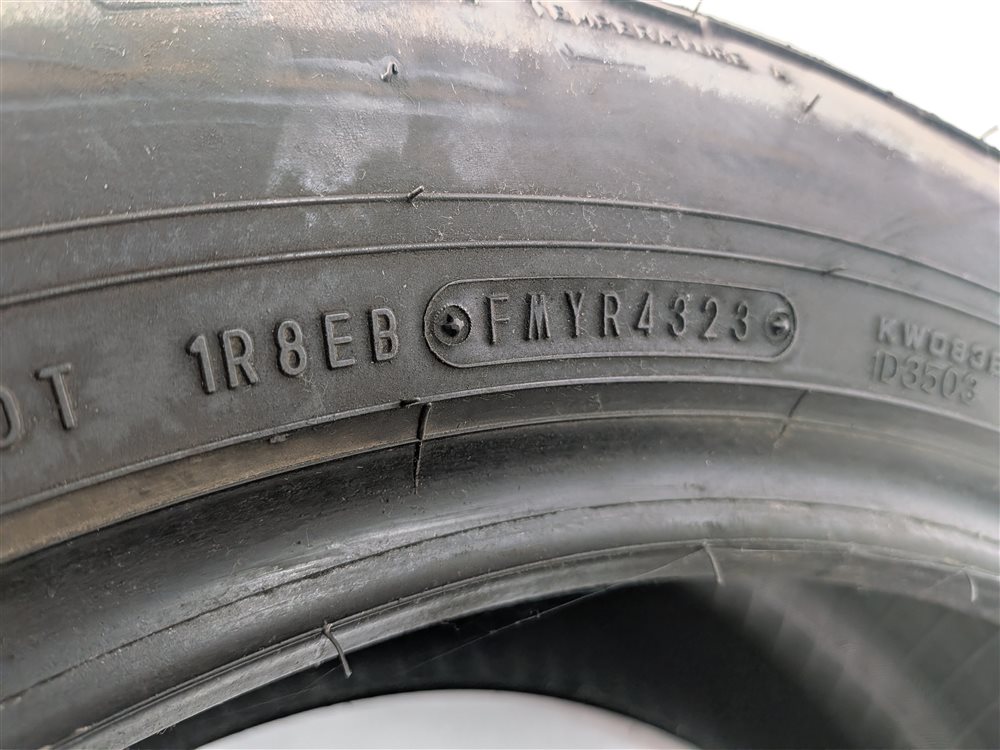 Thumbnail 11: 2016 LAND ROVER LR4 (L319) FALKEN WILDPEAK A/T TRAIL 255/55R19 111V TIRE