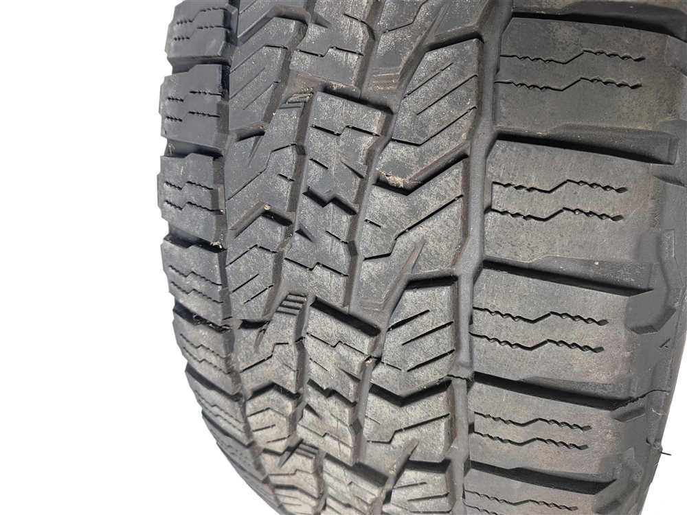 Thumbnail 10: 2016 LAND ROVER LR4 (L319) FALKEN WILDPEAK A/T TRAIL 255/55R19 111V TIRE