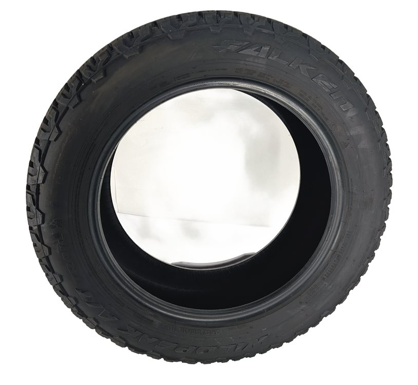 Thumbnail 2: 2016 LAND ROVER LR4 (L319) FALKEN WILDPEAK A/T TRAIL 255/55R19 111V TIRE