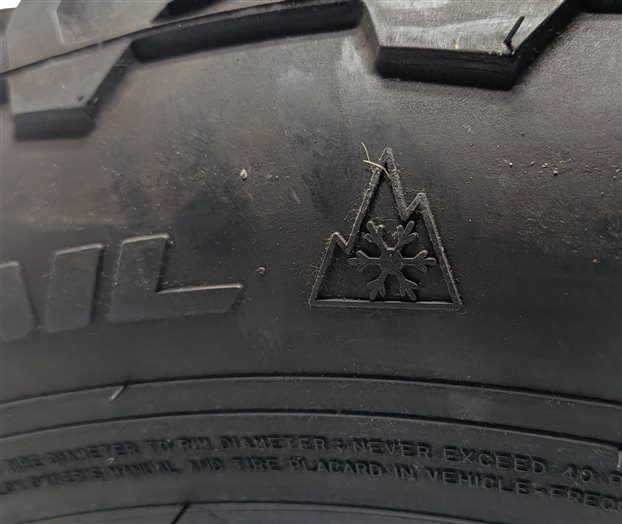 Thumbnail 5: 2016 LAND ROVER LR4 (L319) FALKEN WILDPEAK A/T TRAIL 255/55R19 111V TIRE