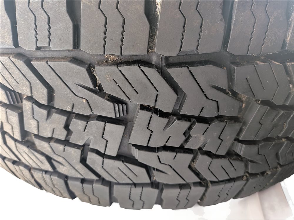 Thumbnail 12: 2016 LAND ROVER LR4 (L319) FALKEN WILDPEAK A/T TRAIL 255/55R19 111V TIRE