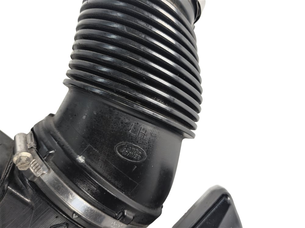 Thumbnail 5: 2015 LAND ROVER LR4 L319 3.0L SUPER AJ126 ENGINE AIR INTAKE DUCT RESONATOR