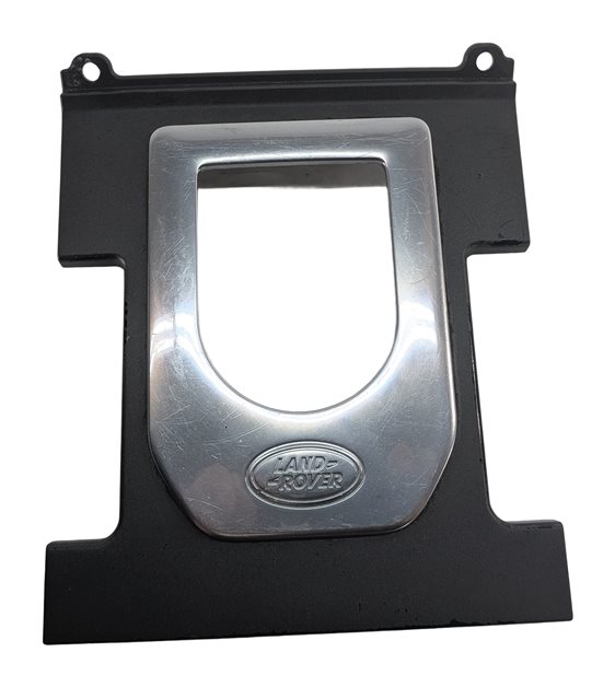 Thumbnail 3: 2016 LAND ROVER LR4 L319 CENTER CONSOLE GEAR SELECTOR SURROUND TRIM CHROME