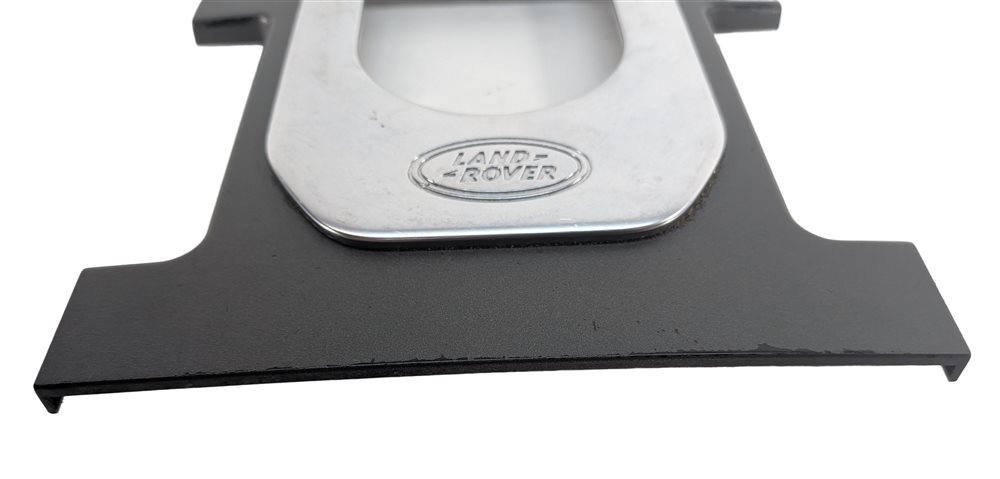 Thumbnail 9: 2016 LAND ROVER LR4 L319 CENTER CONSOLE GEAR SELECTOR SURROUND TRIM CHROME