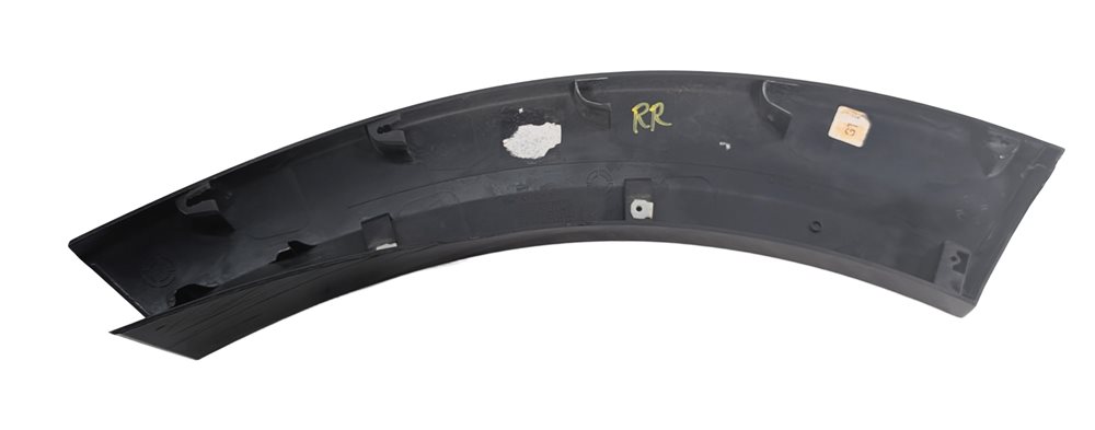 Thumbnail 2: 2016 LAND ROVER LR4 (L319) REAR RIGHT QUARTER WHEEL ARCH MOLDING TRIM