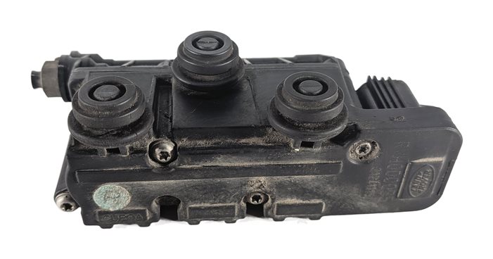 Thumbnail 3: 2016 LAND ROVER LR4 L319 REAR AIR SUSPENSION VALVE BLOCK SOLENOID MANIFOLD