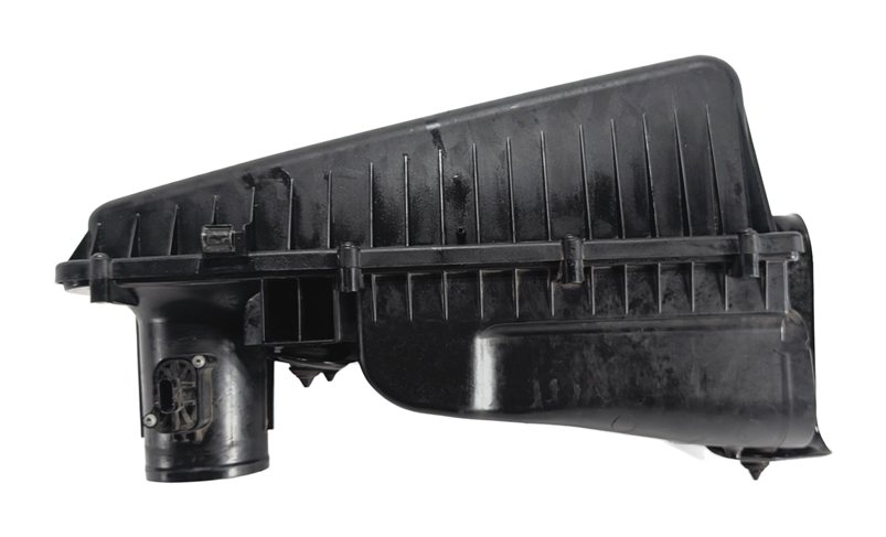 2016-2018 BMW X5 (F15) 2.0L HYBRID AIR CLEANER FILTER BOX HOUSING