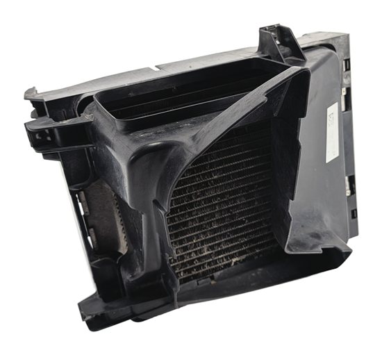 2015-2019 BMW X5 X6 (F15 F16) LEFT AUXILIARY RADIATOR w/ AIR DUCT