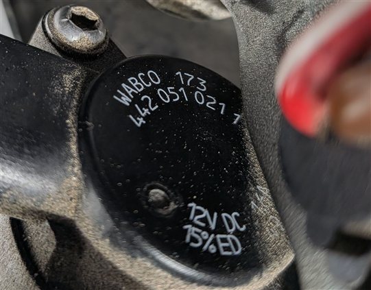 Thumbnail 9: 2014-2019 BMW X5 X5M X6 X6M (F15 F16) AIR SUSPENSION COMPRESSOR PUMP w/ MOUNT